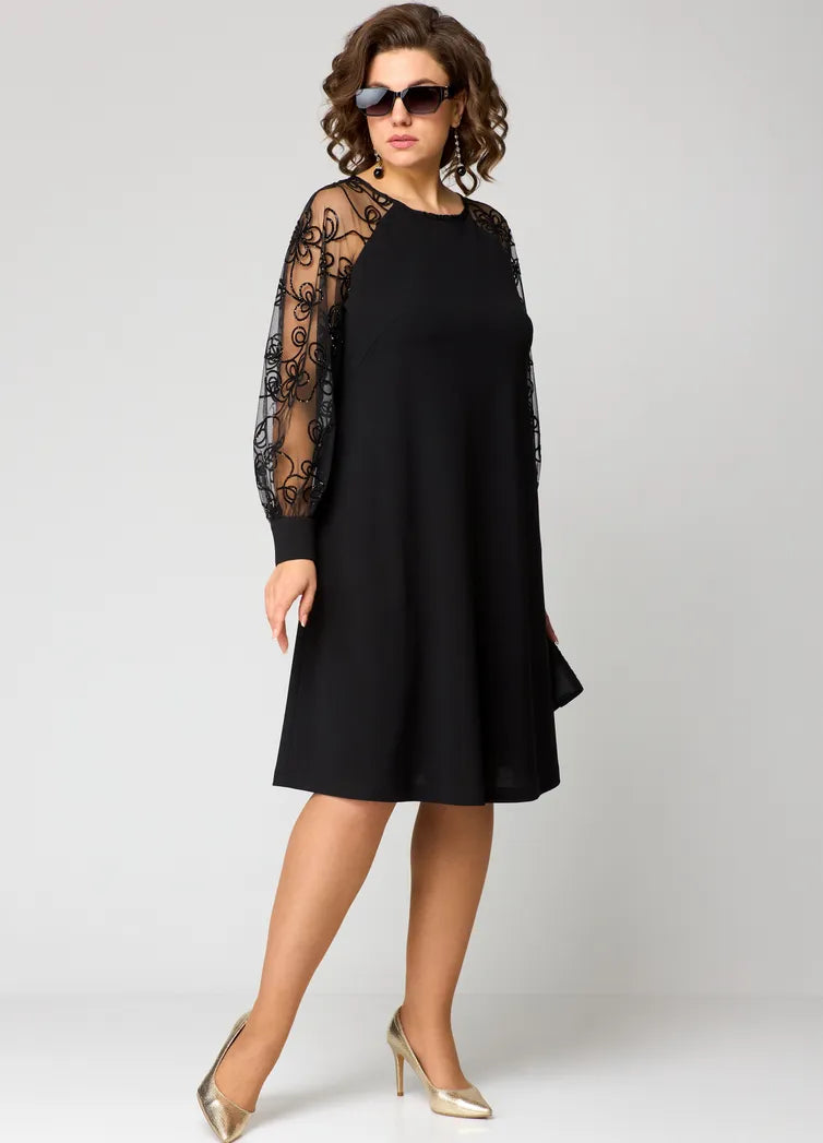 Elara - Rochie cu Mâneci din Dantelă