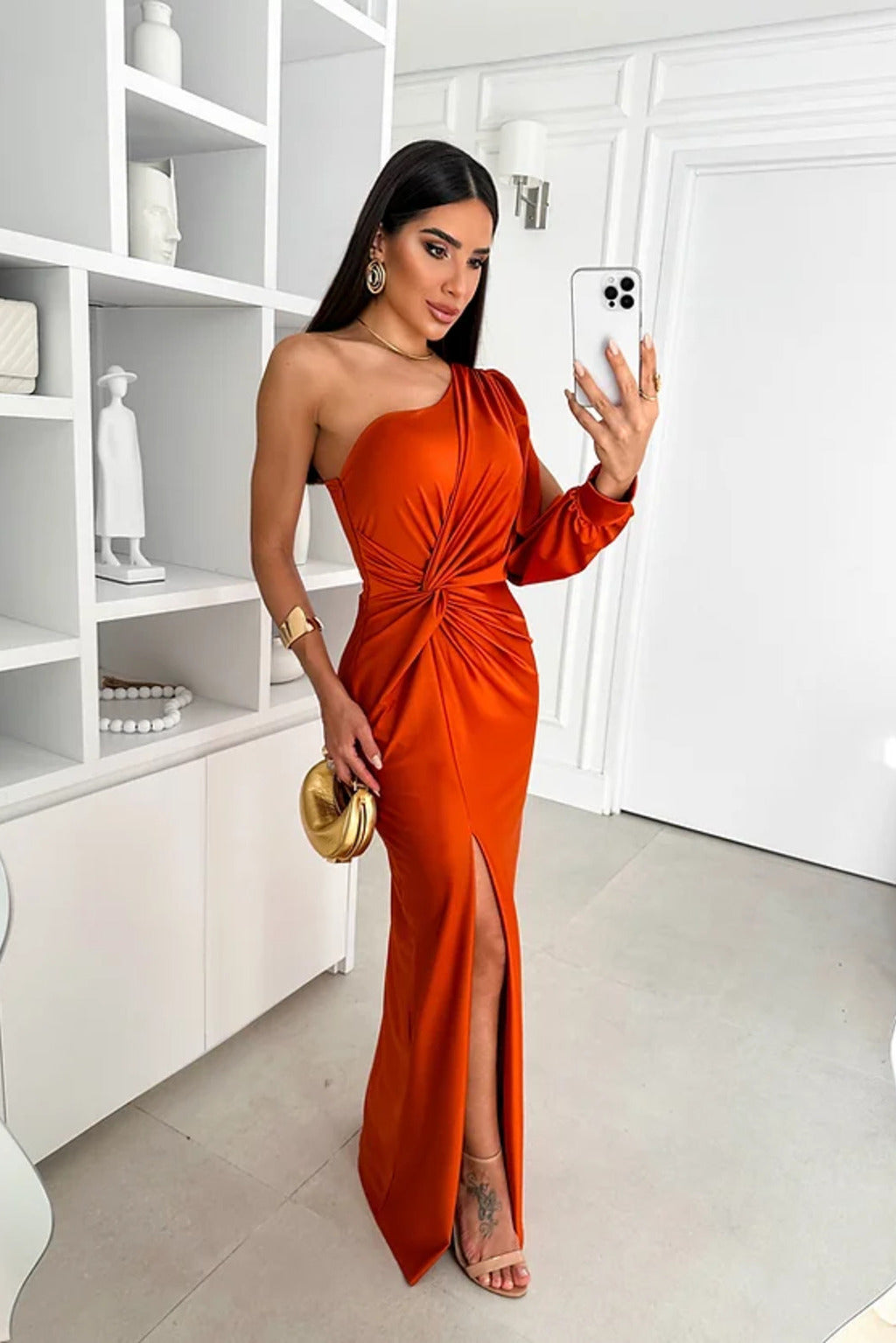 Rochia Glamour cu Eleganță Atemporală