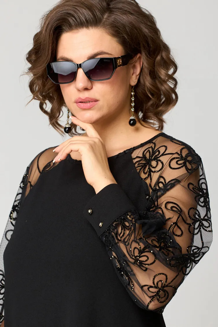 Elara - Rochie cu Mâneci din Dantelă