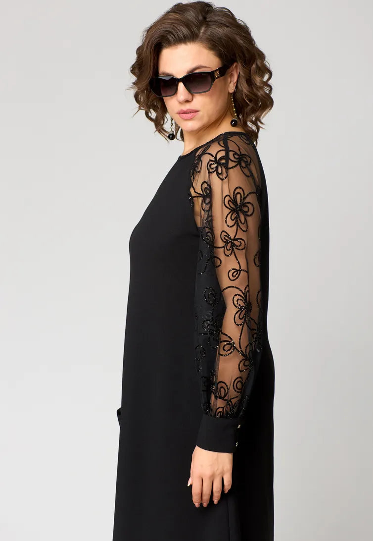 Elara - Rochie cu Mâneci din Dantelă