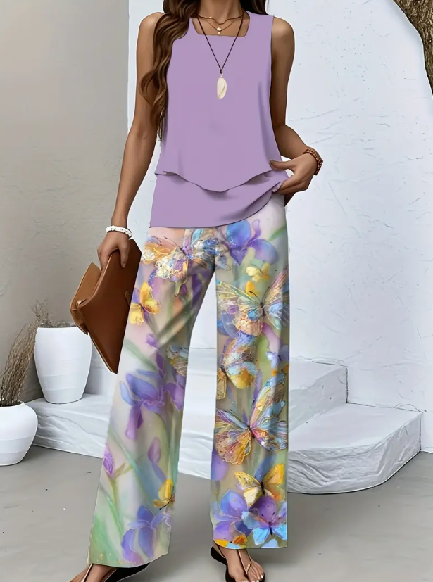 Belinda | Set elegant din două piese" can be rewritten as "Belinda | Elegant Two-Piece Set