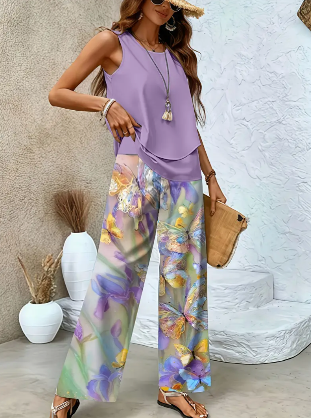 Belinda | Set elegant din două piese" can be rewritten as "Belinda | Elegant Two-Piece Set