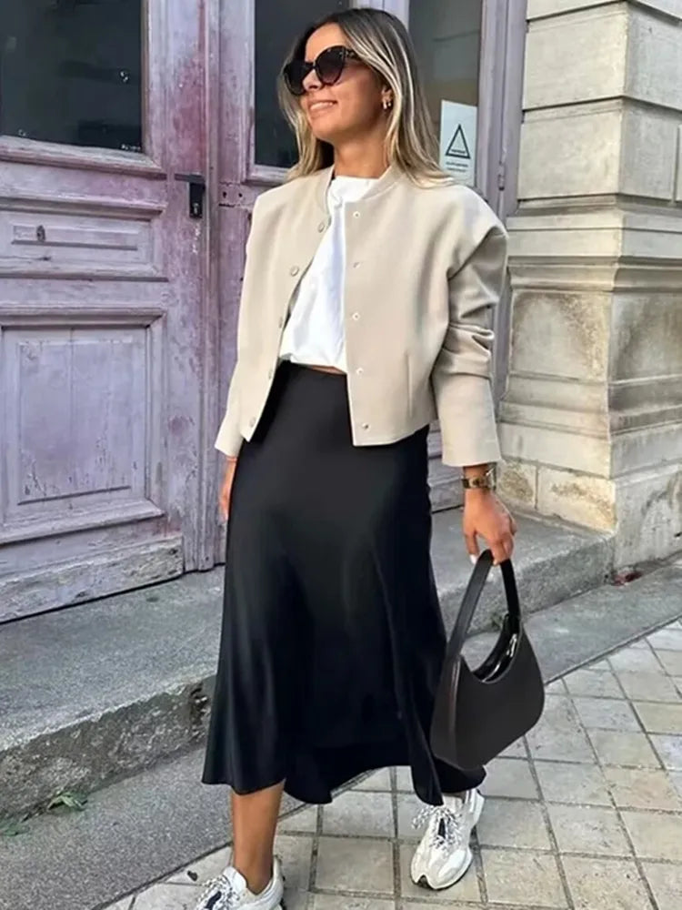 Drew | Fustă midi satinat cu un design elegant și atemporal