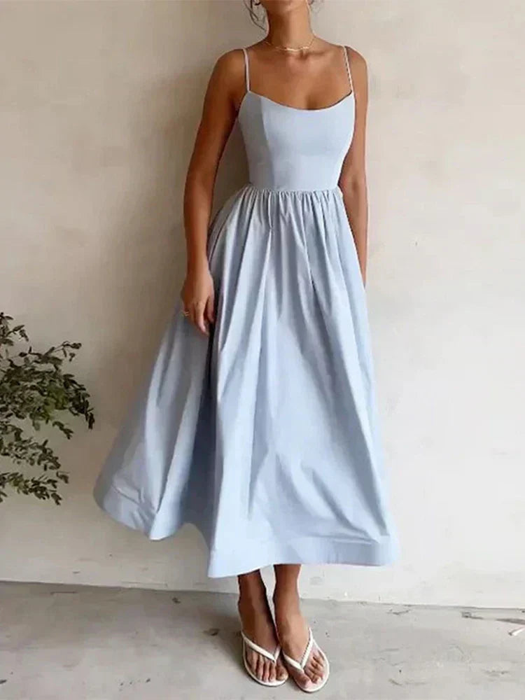 Delaney - Rochie Flattering cu Talie Fără